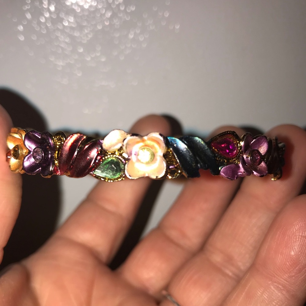 COLORFUL BRACELET!!!!!